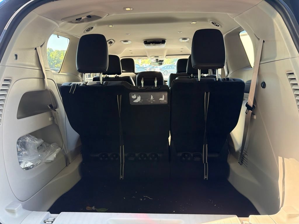 Used 2019 Chrysler Pacifica Touring-L w/ Advanced Safetytec Group FWD image 7