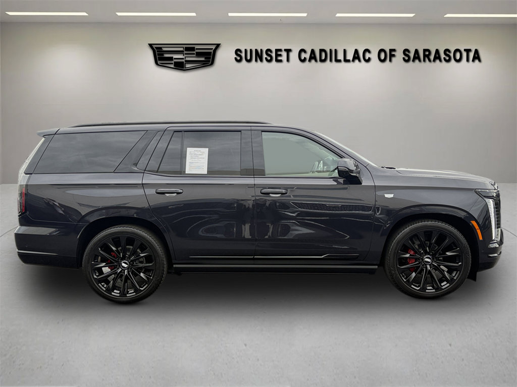 Certified 2026 Cadillac Escalade Platinum Sport AWD/4WD image 8
