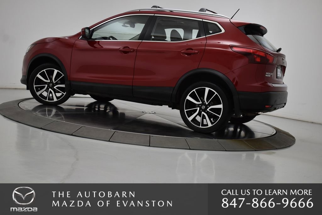 Used 2017 Nissan Rogue Sport SL w/ SL Premium Package AWD/4WD image 6