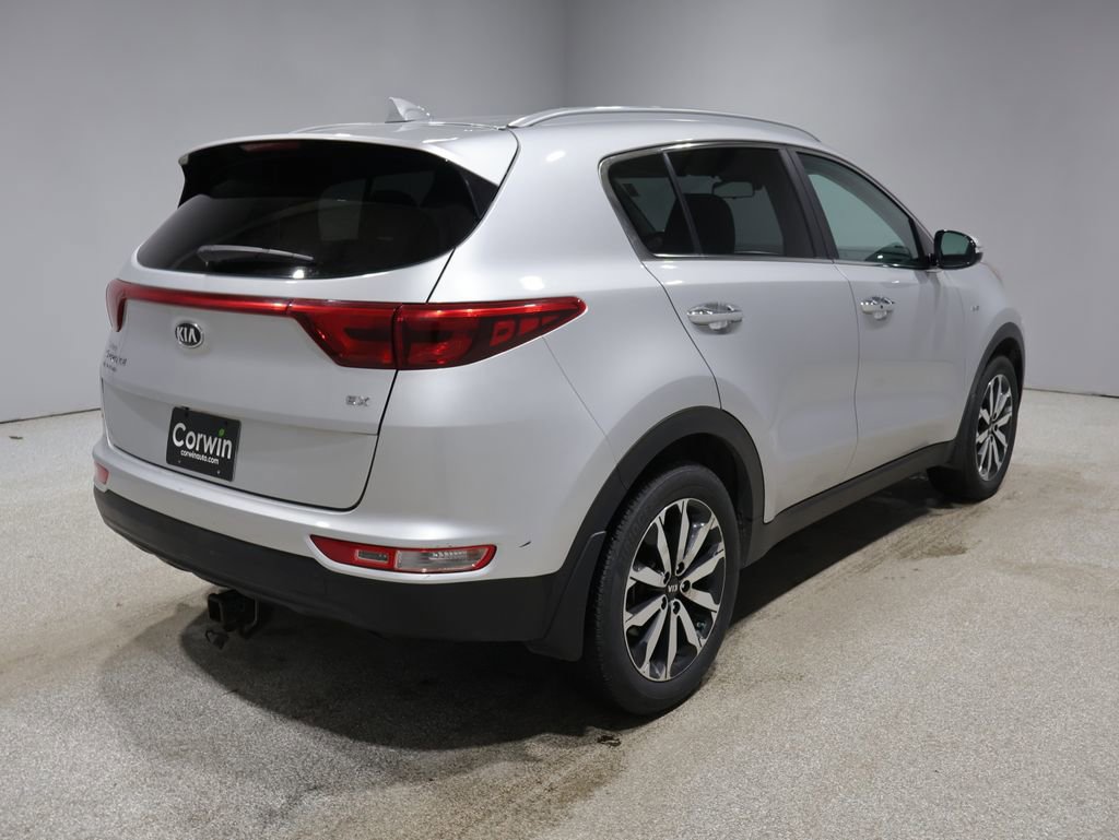 Used 2018 Kia Sportage EX image 2