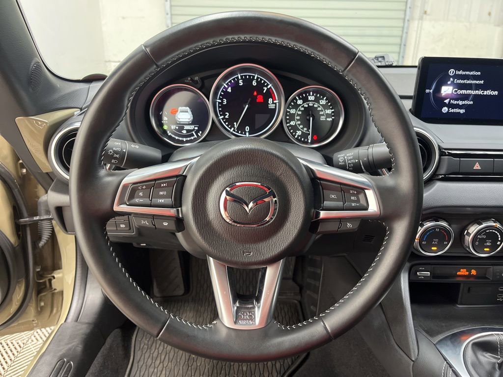 Used 2024 MAZDA MX-5 Miata RF Grand Touring w/ Weather Package image 17