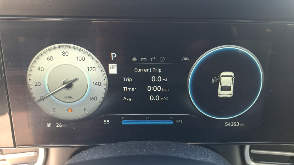 Used 2024 Hyundai Elantra Limited FWD image 32