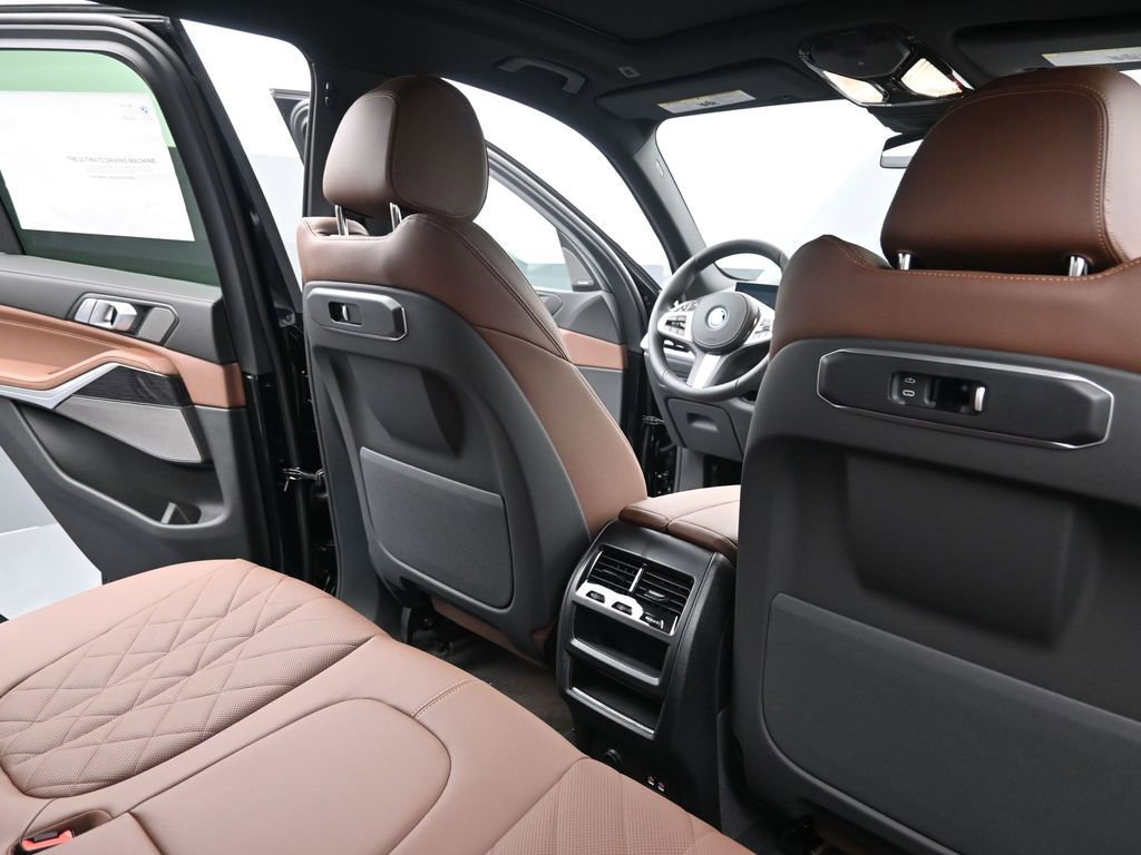 New 2026 BMW X5 xDrive50e w/ M Sport Package image 21