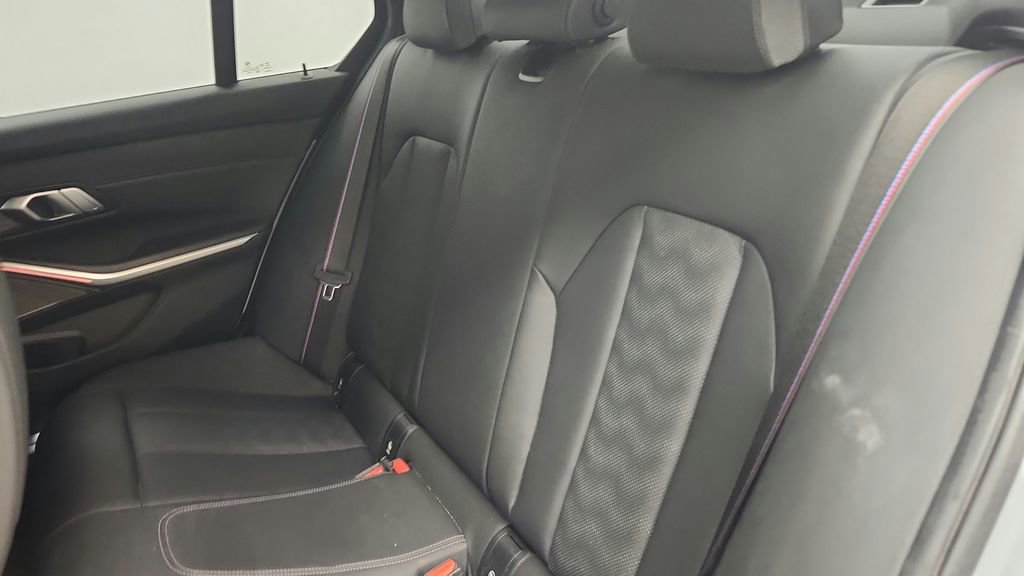 Used 2022 BMW M3 Competition image 34