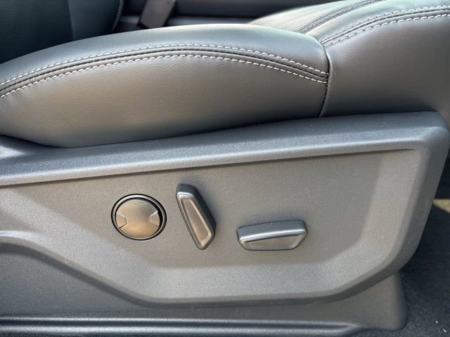 New 2026 Ford Expedition Platinum image 21