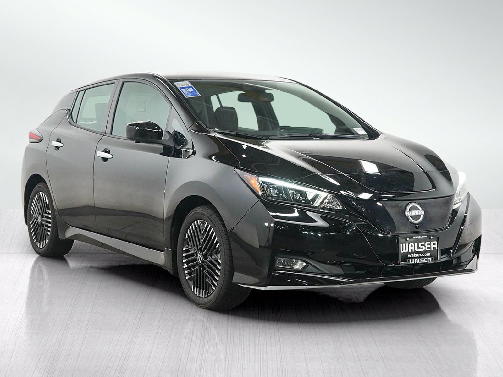 Used 2025 Nissan Leaf SV Plus FWD image 7