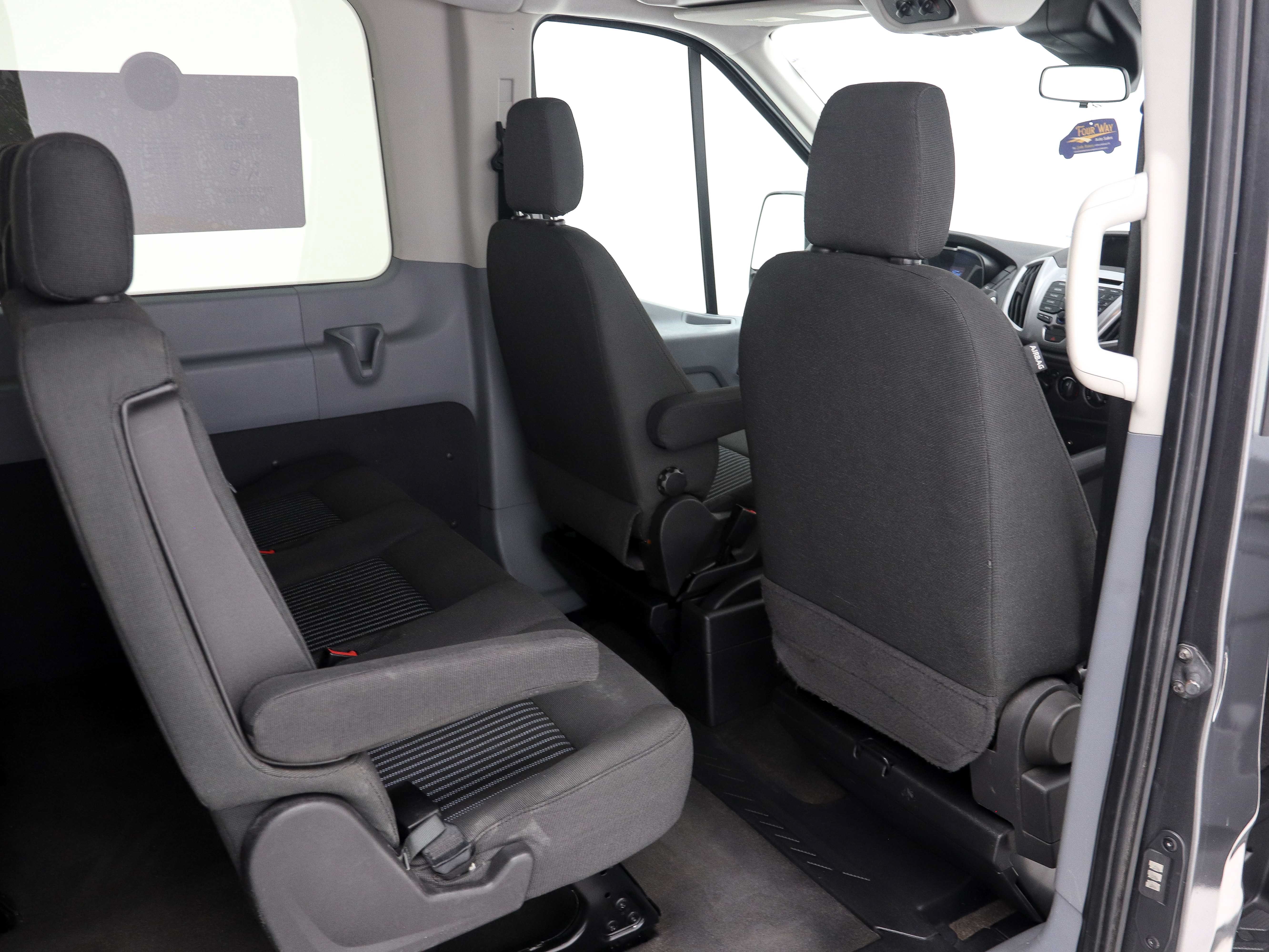 Used 2016 Ford Transit 350 XLT RWD image 15