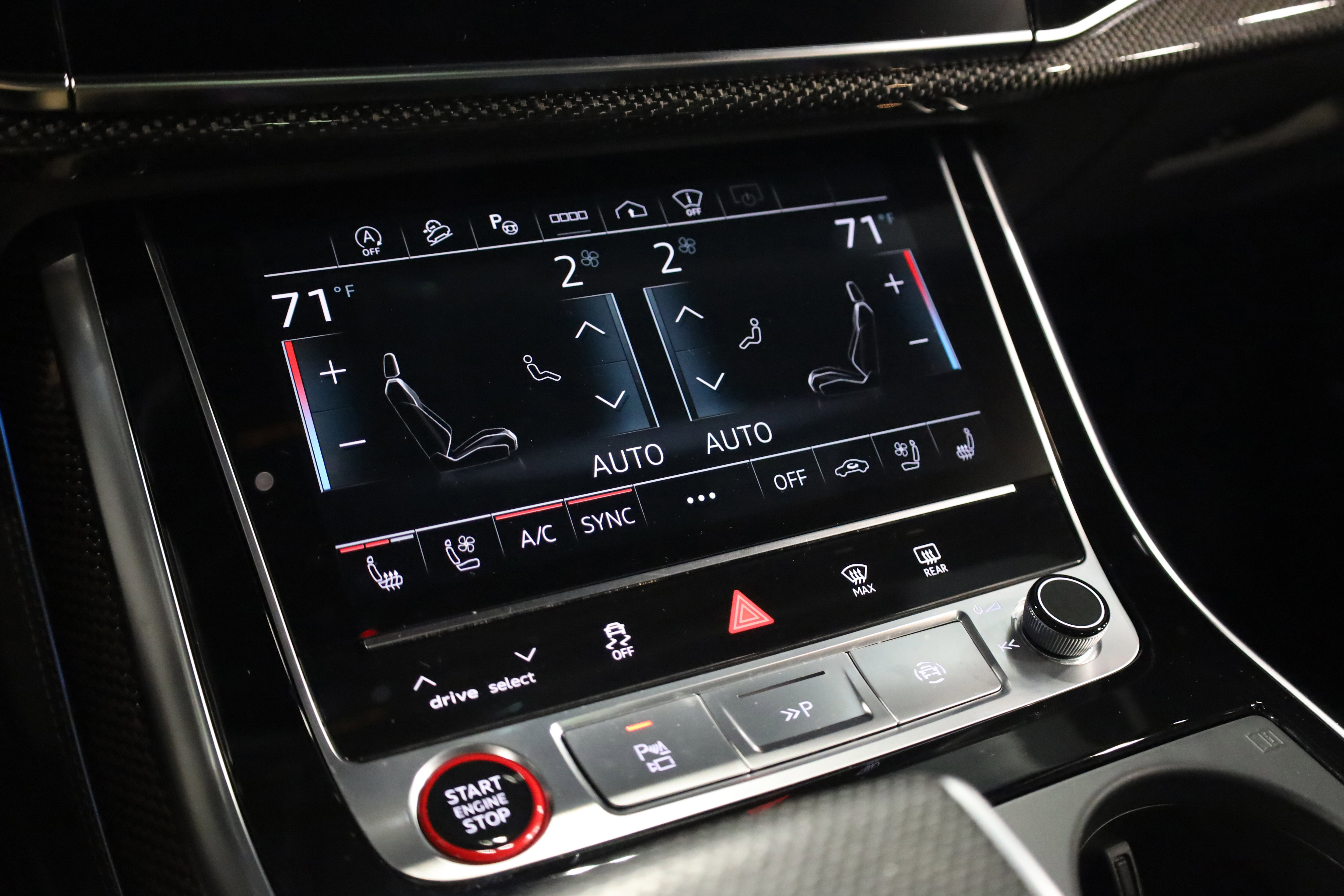 Used 2023 Audi SQ7 Prestige image 30