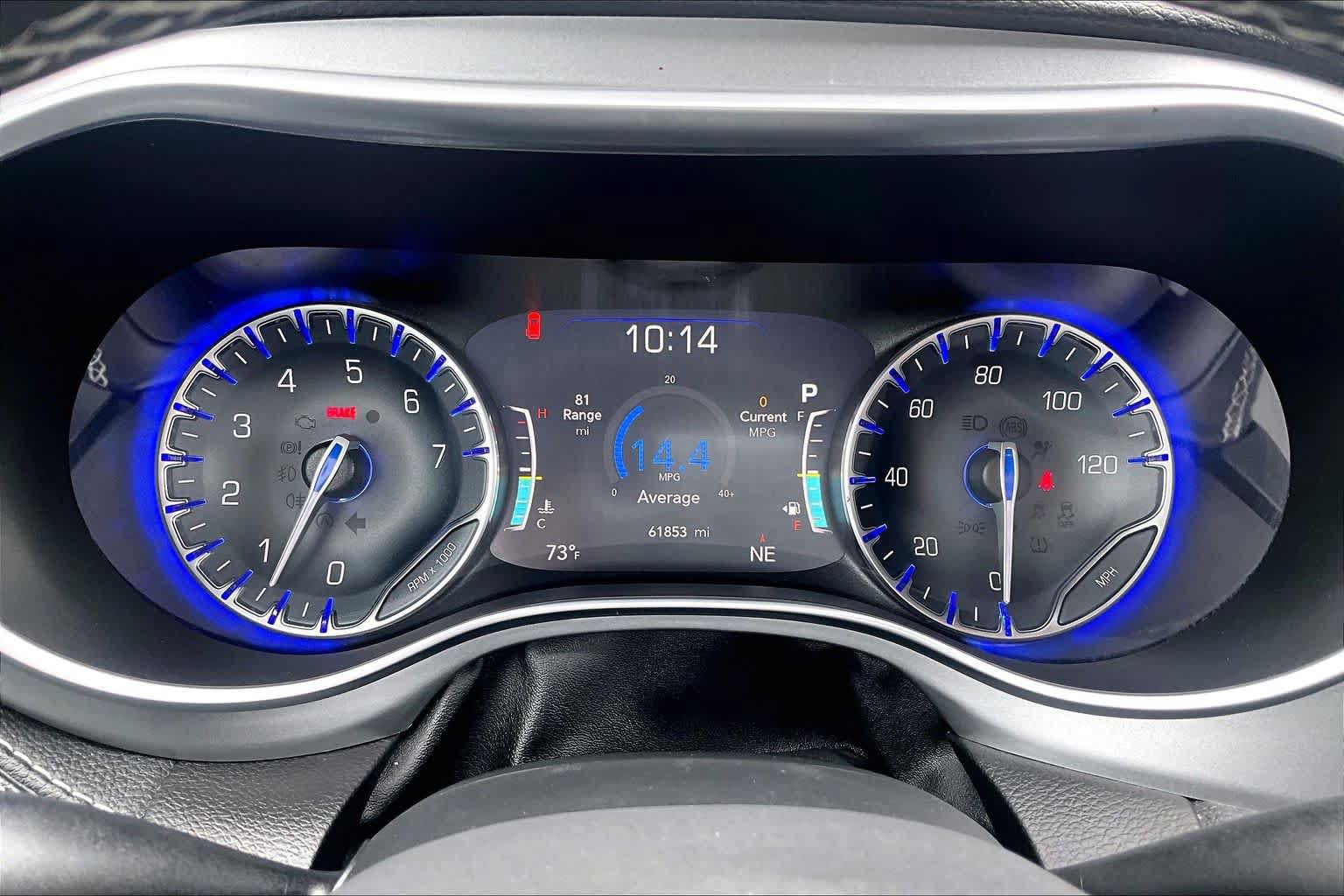 Used 2018 Chrysler Pacifica Limited w/ S Appearance Package FWD image 25