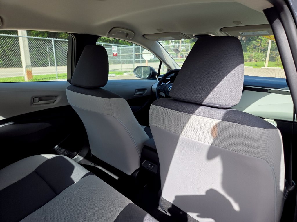 Certified 2025 Toyota Corolla LE w/ Convenience Package FWD image 16