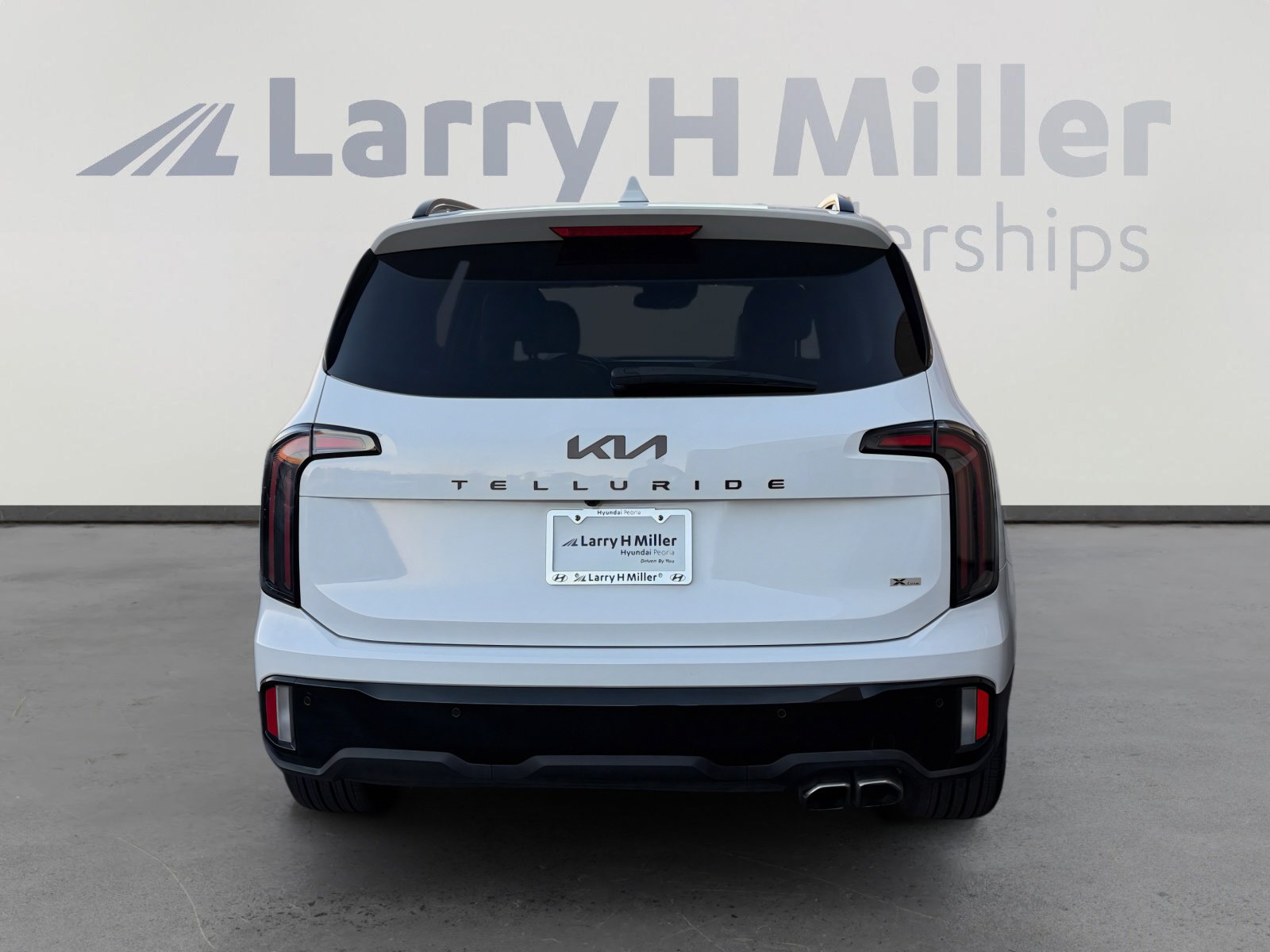 Used 2025 Kia Telluride EX X-Line image 4