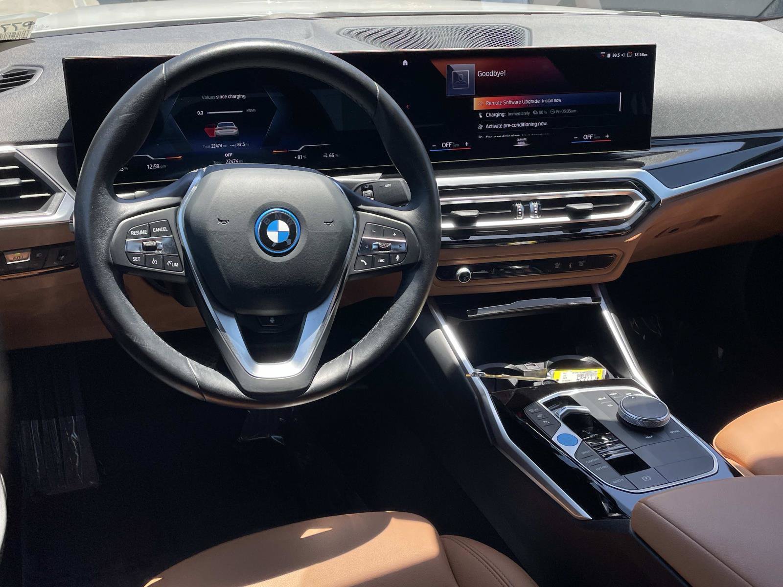 Certified 2023 BMW i4 eDrive40 w/ Premium Package RWD image 7