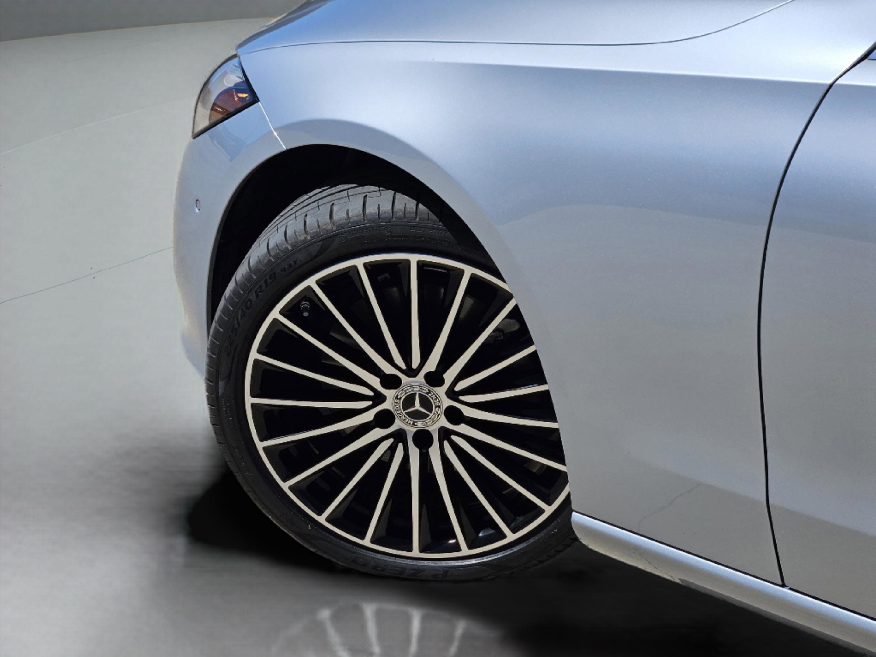 Certified 2026 Mercedes-Benz C 300 Sedan image 22