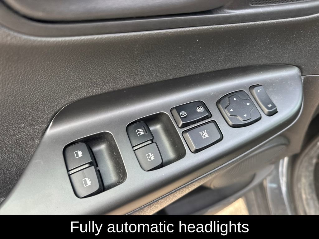 Used 2019 Hyundai Kona SEL w/ SEL Tech Package 02 image 13