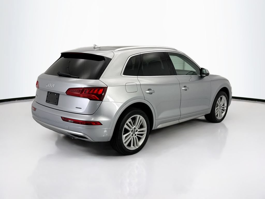 Used 2019 Audi Q5 2.0T Premium Plus w/ Premium Plus Package AWD/4WD image 5