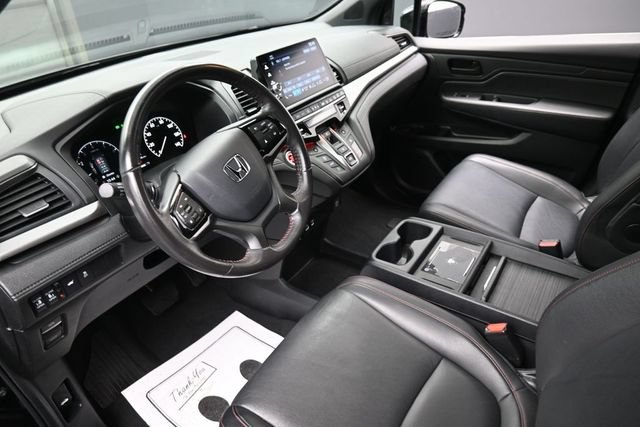Used 2025 Honda Odyssey Sport-L image 18