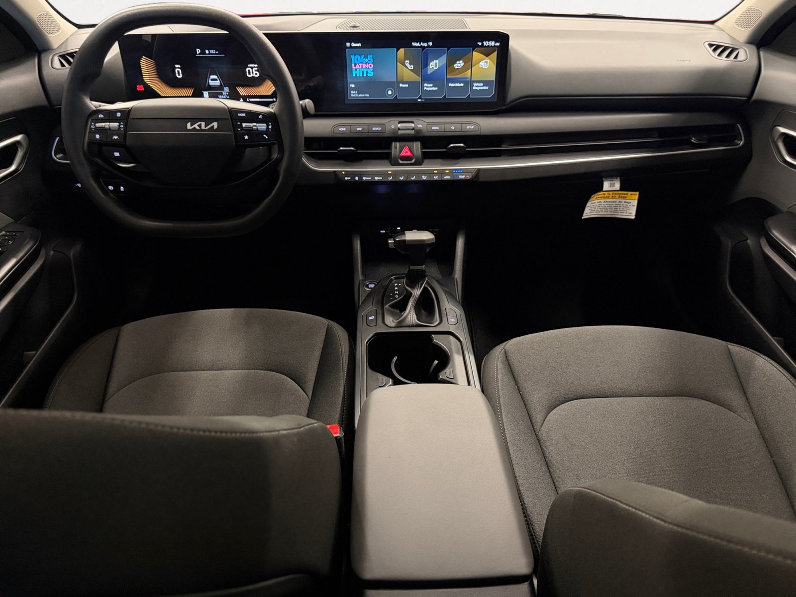 Used 2025 Kia K4 FWD image 3