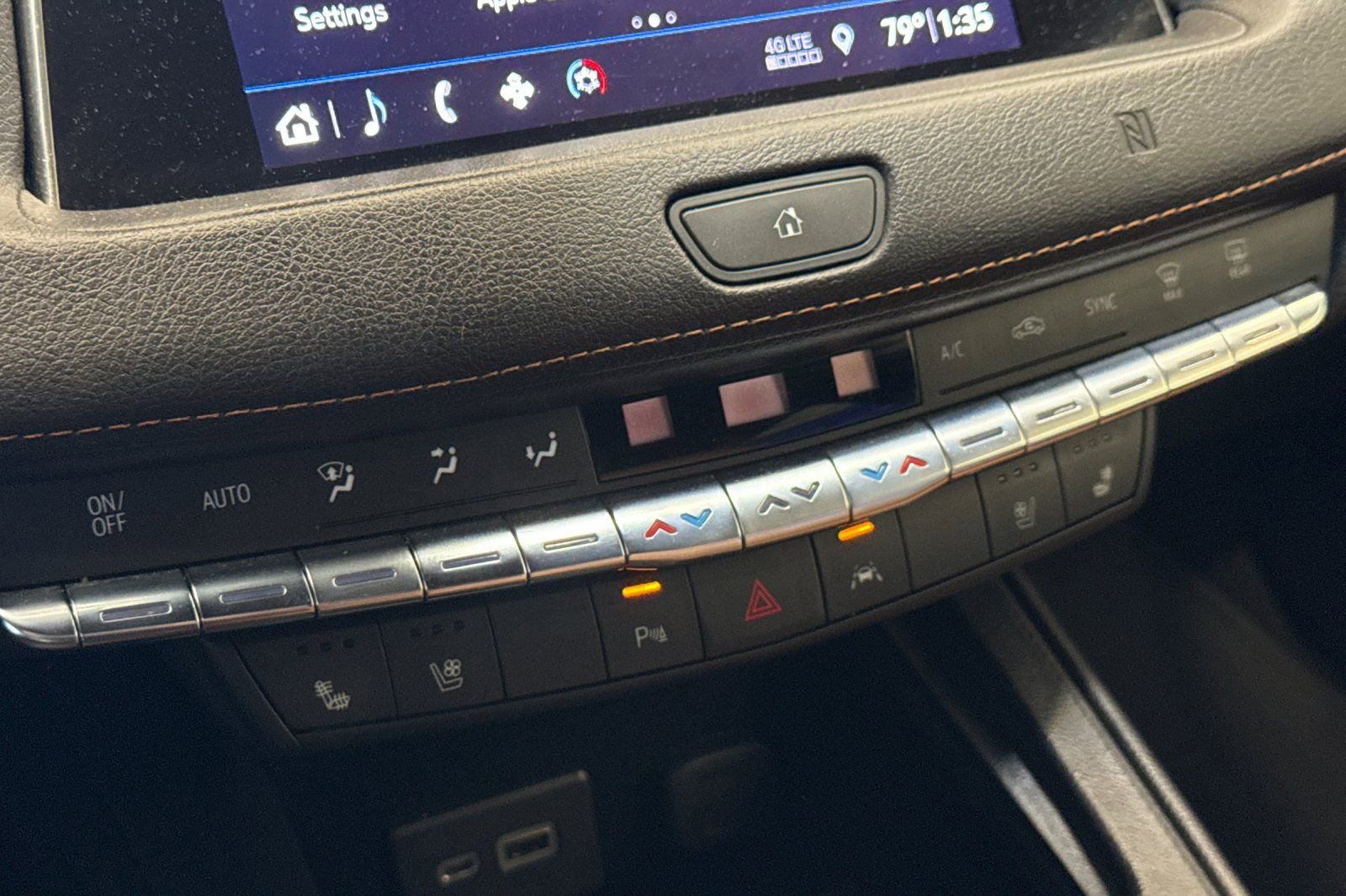 Used 2019 Cadillac XT4 Premium Luxury image 19