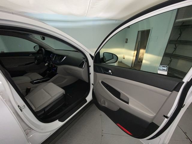 Used 2017 Hyundai Tucson Eco image 23