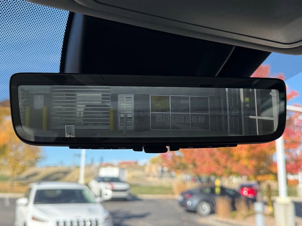 Used 2021 Toyota RAV4 Limited image 23