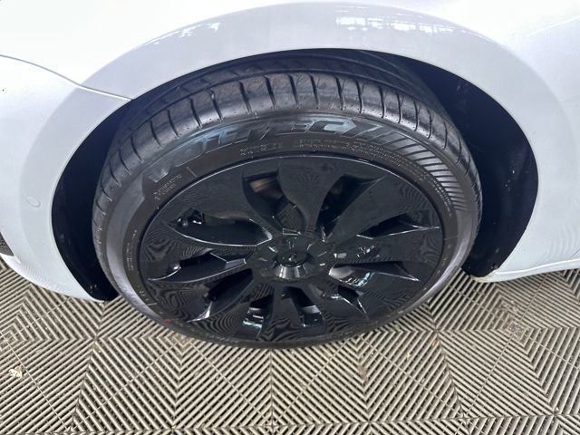 Used 2019 Tesla Model 3 Performance image 10