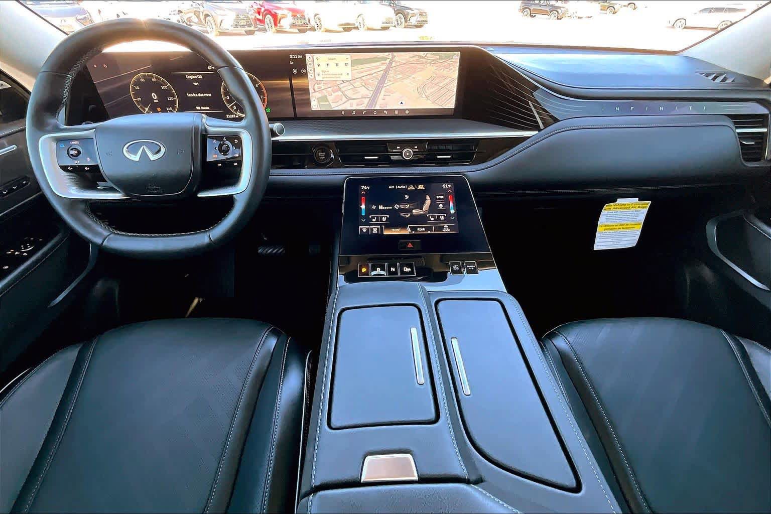 Used 2025 INFINITI QX80 Luxe RWD image 15