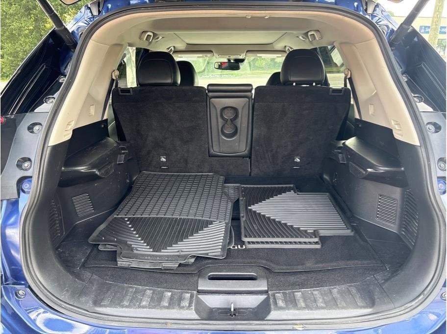 Used 2018 Nissan Rogue SL w/ Premium Package image 8
