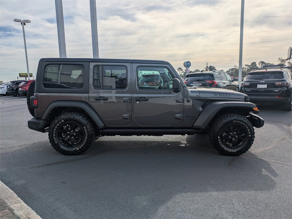 Used 2021 Jeep Wrangler Unlimited Willys image 4