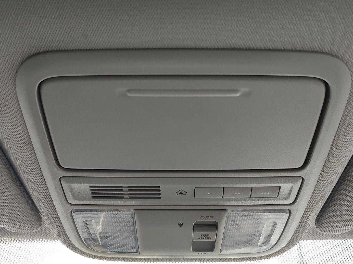 Used 2015 Honda Odyssey EX image 8