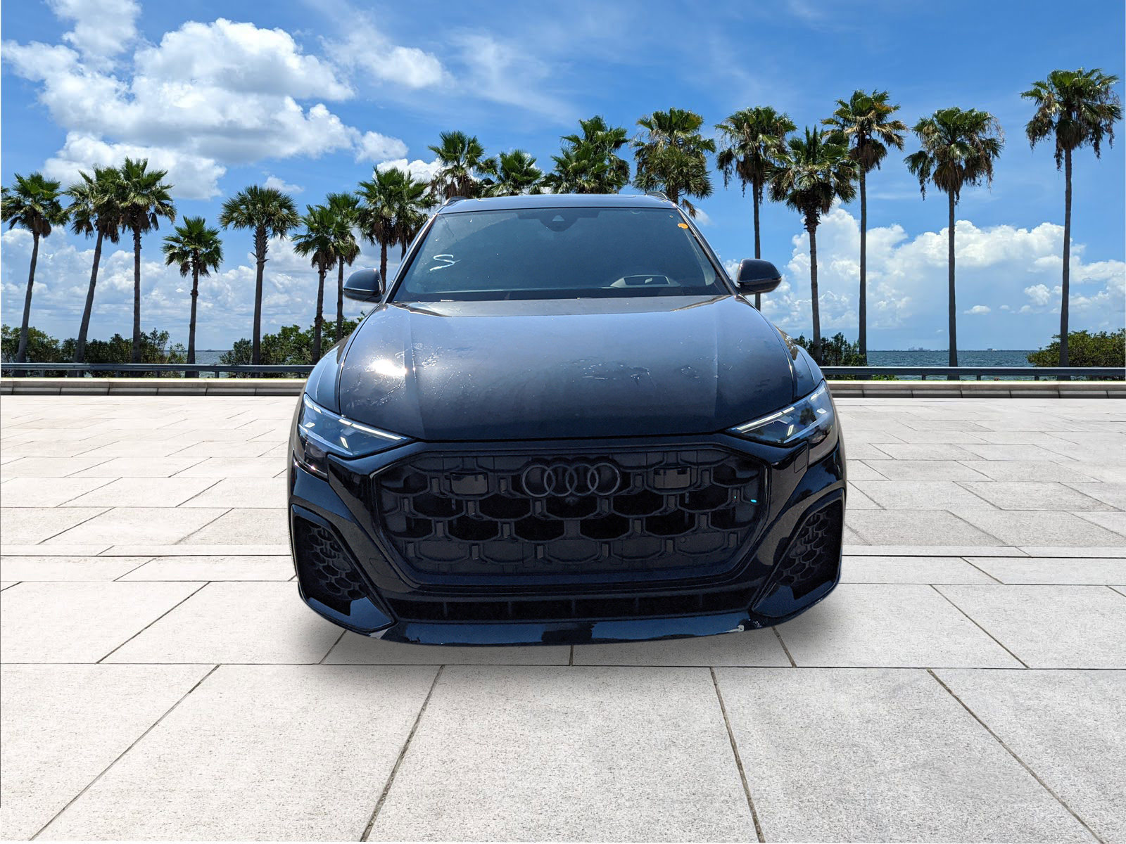 Used 2024 Audi SQ8 Prestige image 3