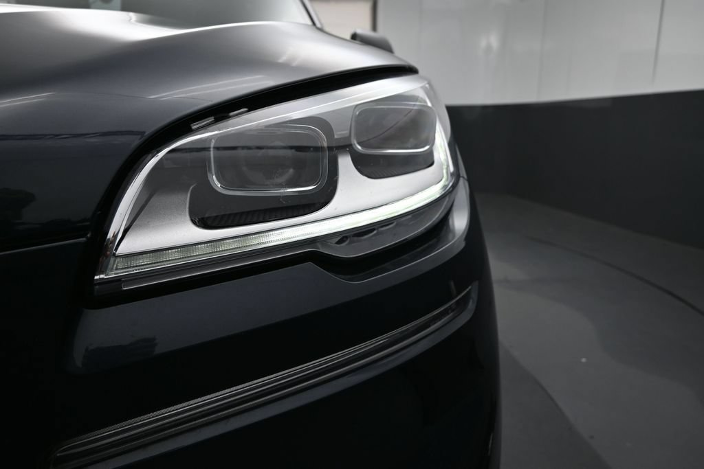 Used 2023 Lincoln Aviator Black Label Grand Touring AWD/4WD image 23