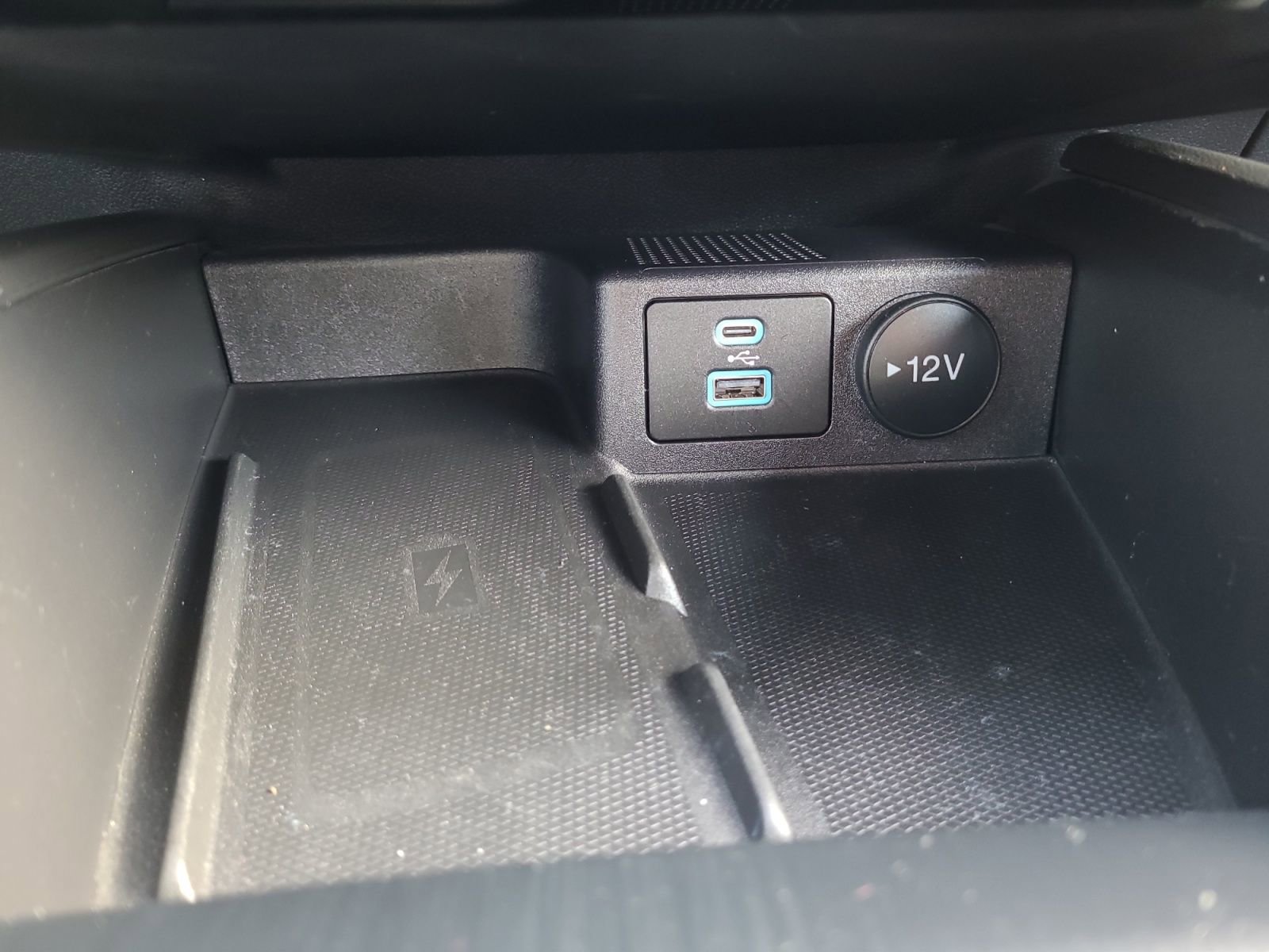 Used 2023 Ford Escape Platinum w/ Premium Technology Package image 24