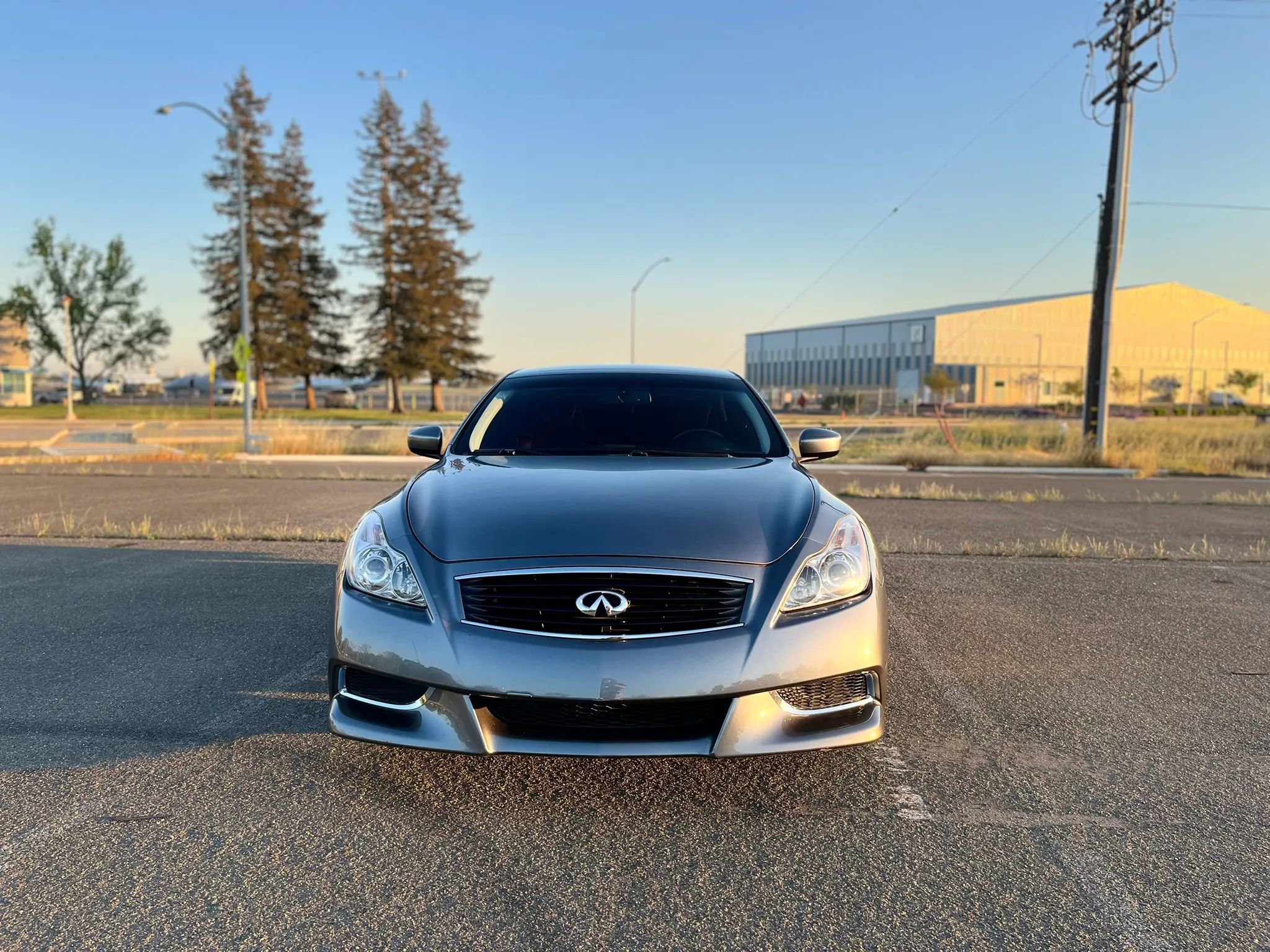 Used 2010 INFINITI G37 Anniversary Edition RWD image 10