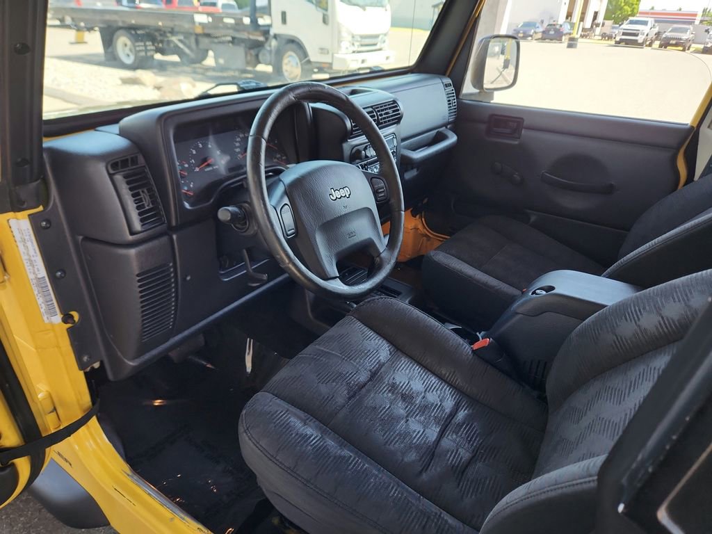 Used 2004 Jeep Wrangler X w/ Wheel Plus Group AWD/4WD image 12