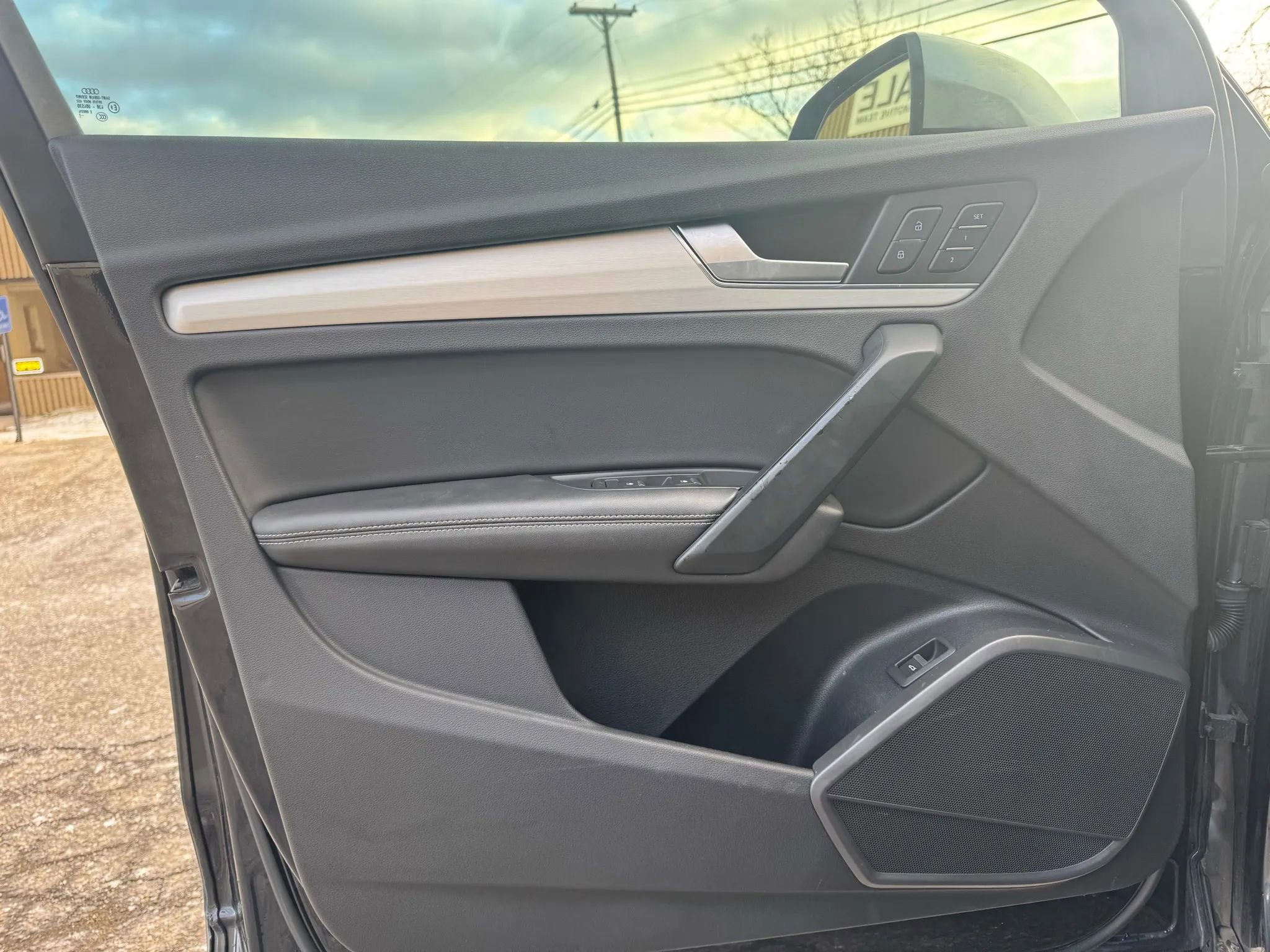 Used 2018 Audi SQ5 Premium Plus AWD/4WD image 26