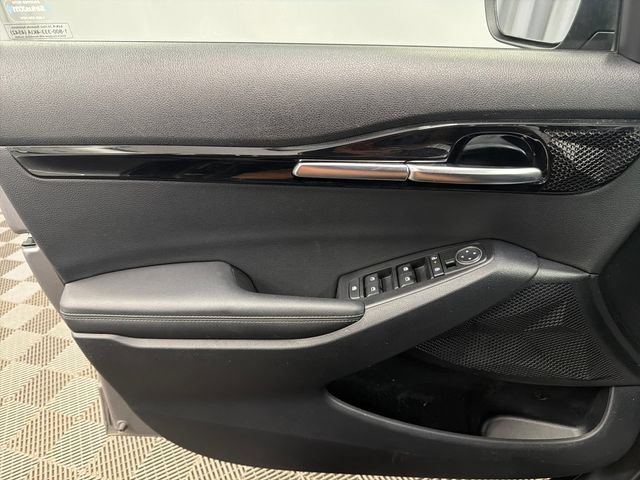 Certified 2025 Kia Seltos S AWD/4WD image 28