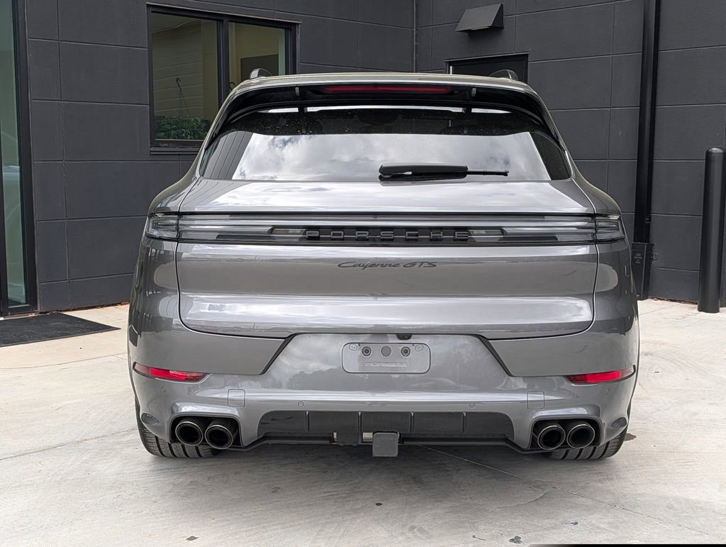 Certified 2025 Porsche Cayenne GTS image 8