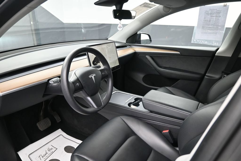 Used 2023 Tesla Model Y Long Range AWD/4WD image 21