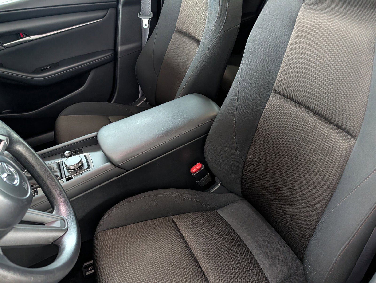 Certified 2020 MAZDA MAZDA3 Sedan image 8