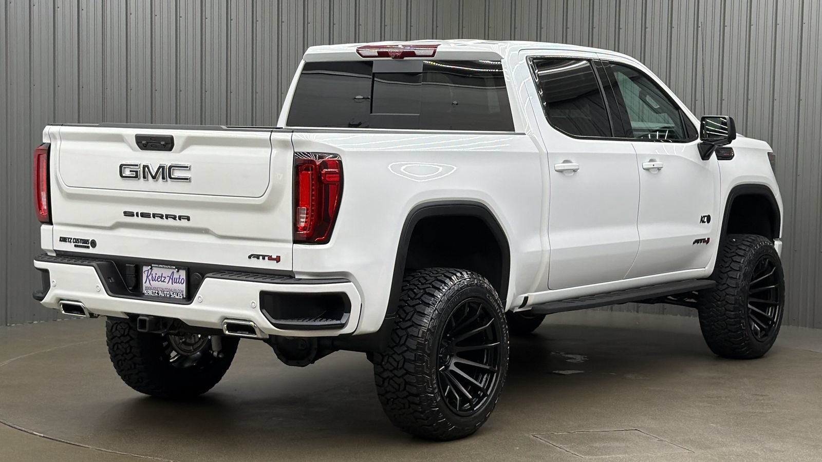 Used 2026 GMC Sierra 1500 AT4 w/ AT4 Premium Package AWD/4WD image 5