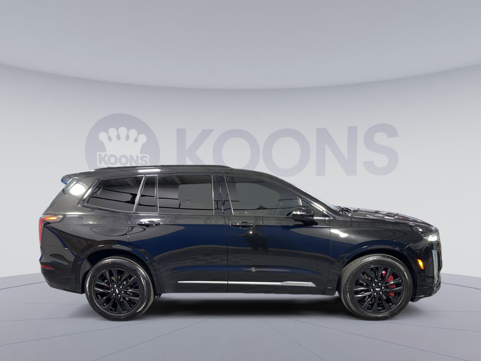 Used 2023 Cadillac XT6 Sport image 8