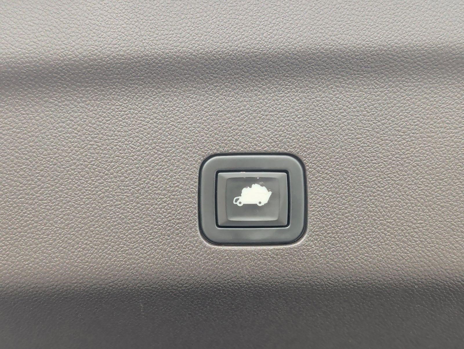 Used 2021 GMC Yukon SLT RWD image 28