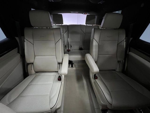 Certified 2024 Cadillac Escalade Premium Luxury w/ Performance Package AWD/4WD image 19