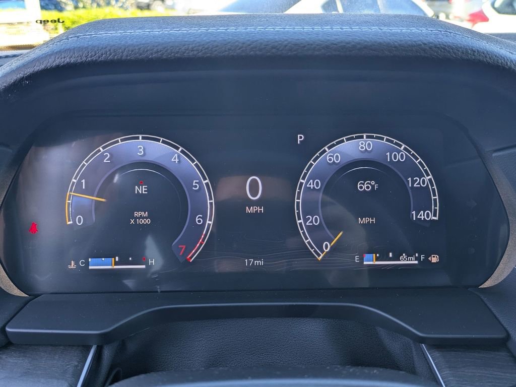 New 2025 Jeep Grand Cherokee L Limited image 22