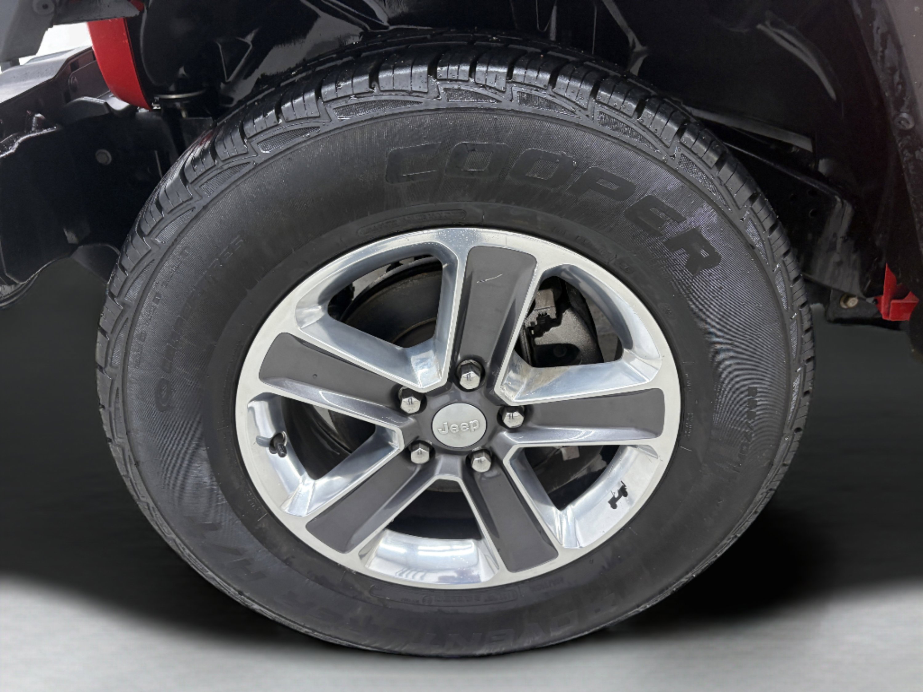 Used 2021 Jeep Wrangler Unlimited Sahara image 7