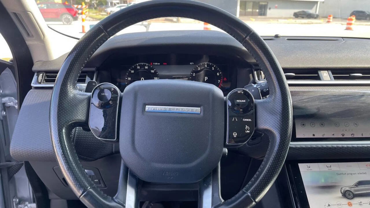 Used 2018 Land Rover Range Rover Velar S image 33