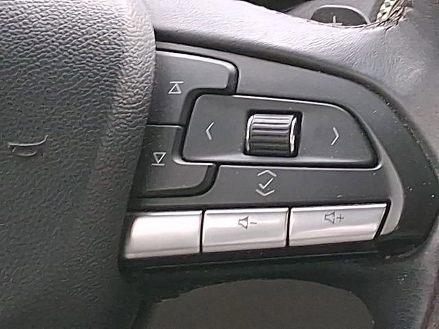 Used 2023 Cadillac XT4 Luxury FWD image 12