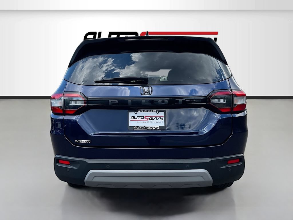 Used 2023 Honda Pilot EX-L image 6