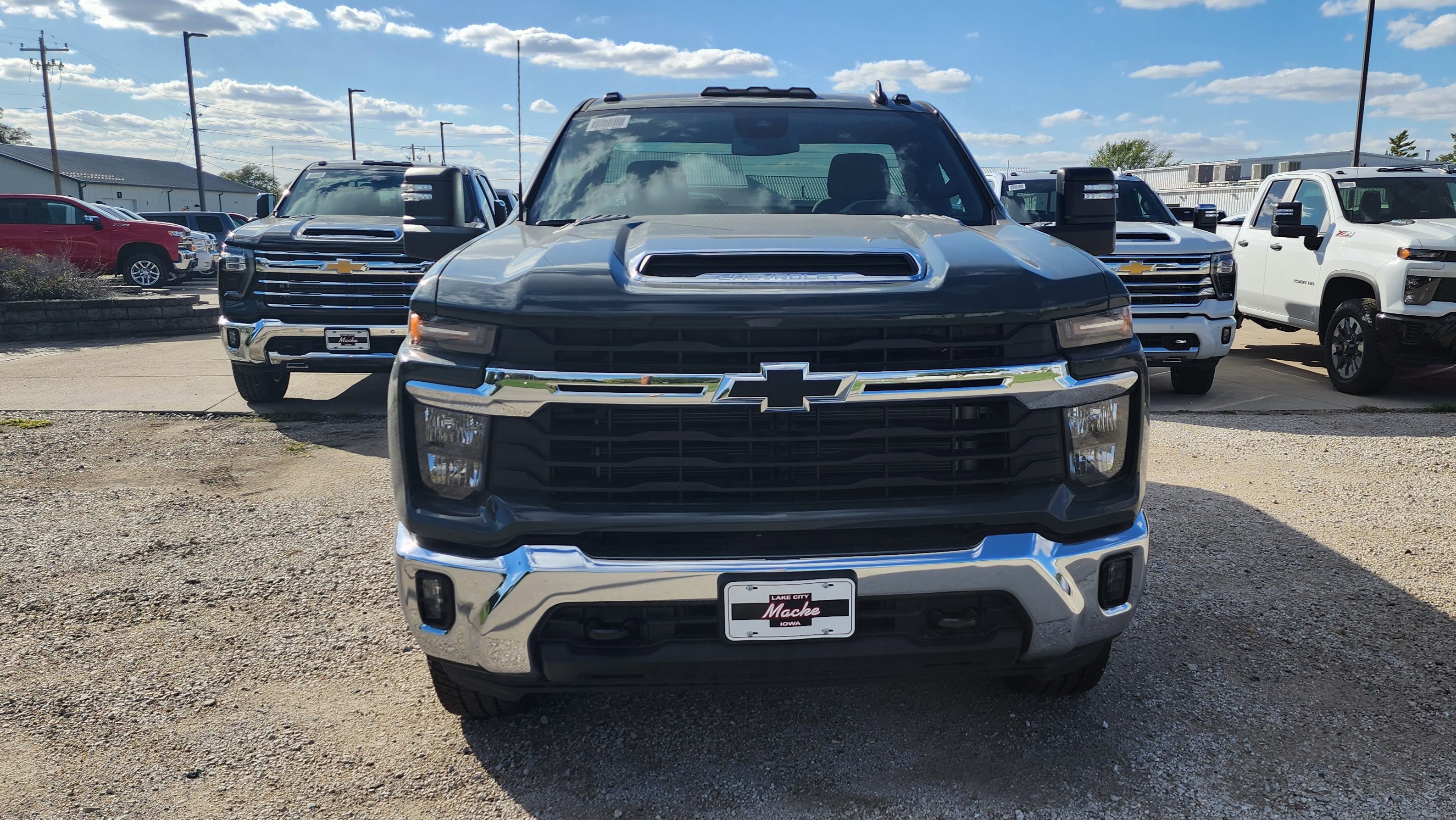 New 2026 Chevrolet Silverado 3500 LT w/ Convenience Package image 2