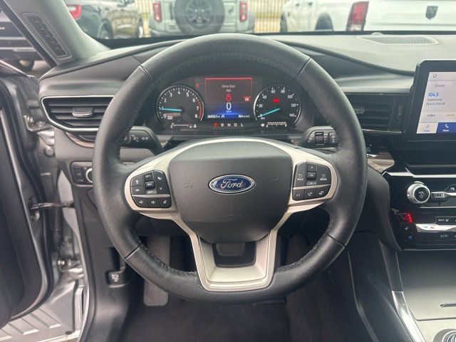 Used 2024 Ford Explorer Limited image 14